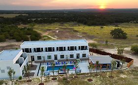 The Bentley Hotel On 290